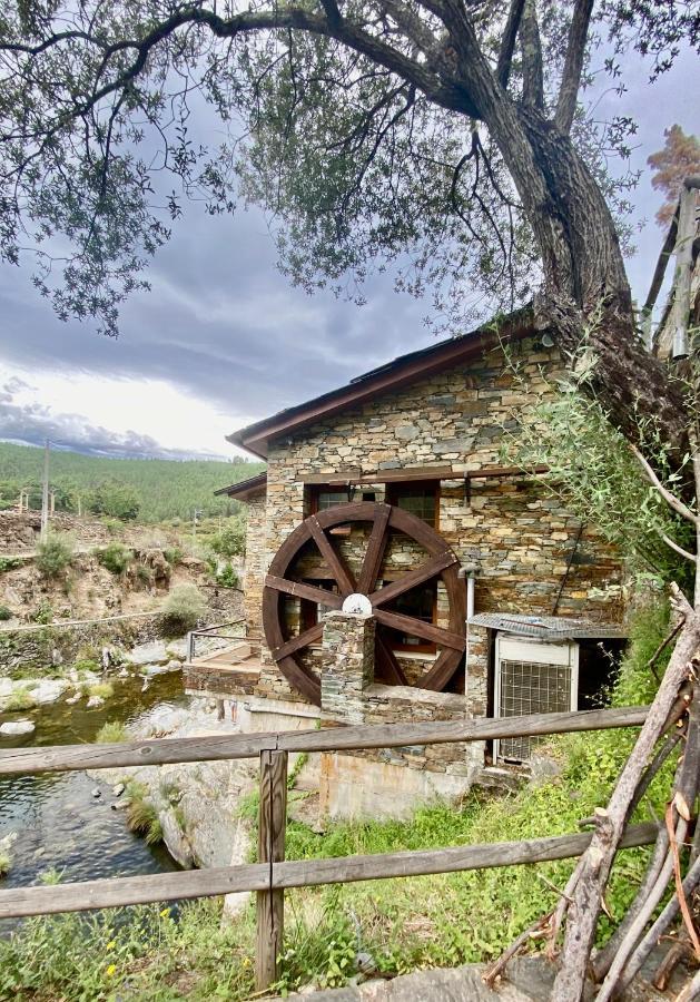 Love, Made In Xisto Piódão Εξωτερικό φωτογραφία